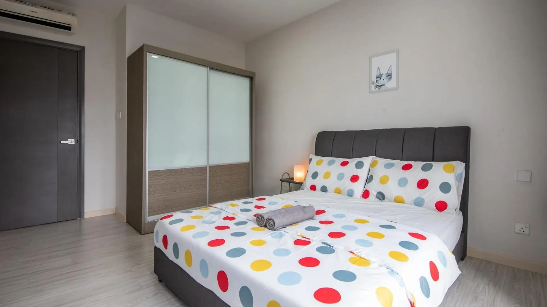 A Lovely & Comfy Suite At Suasana Suites Jb 11 Johor Bahru Apartment