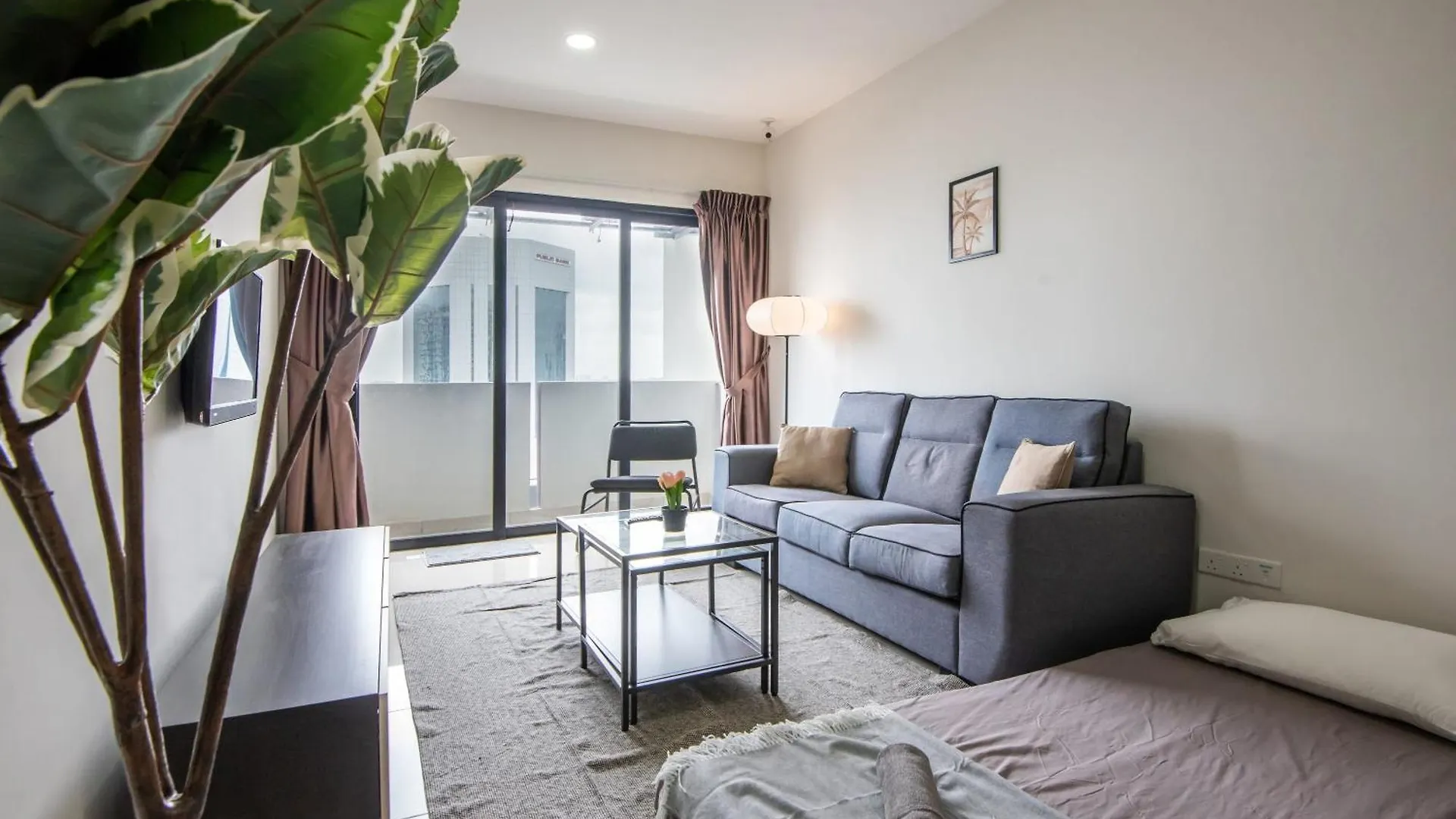 A Lovely & Comfy Suite At Suasana Suites Jb 11 Johor Bahru