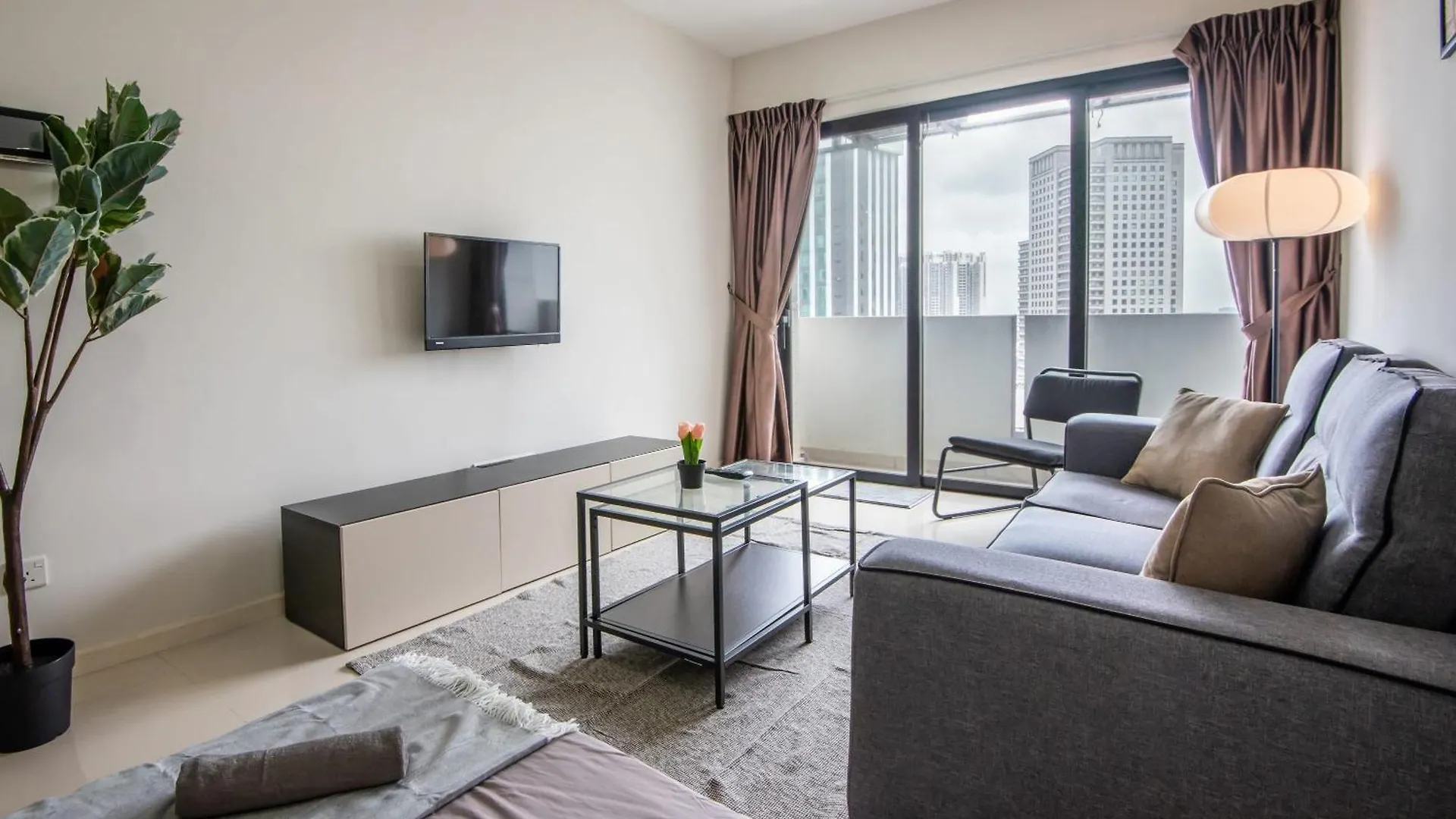 A Lovely & Comfy Suite At Suasana Suites Jb 11 Johor Bahru Malaysia