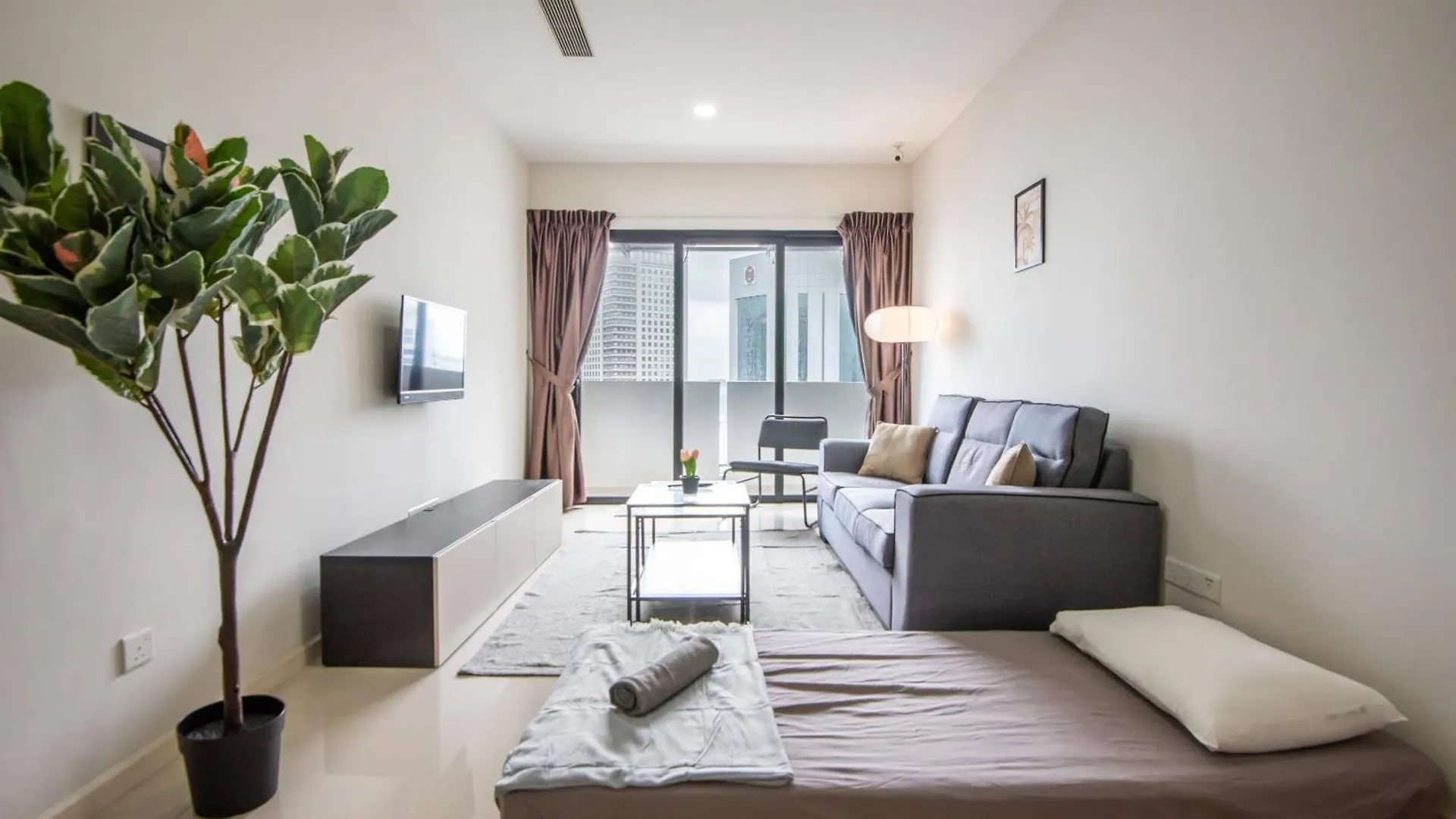A Lovely & Comfy Suite At Suasana Suites Jb 11 Johor Bahru